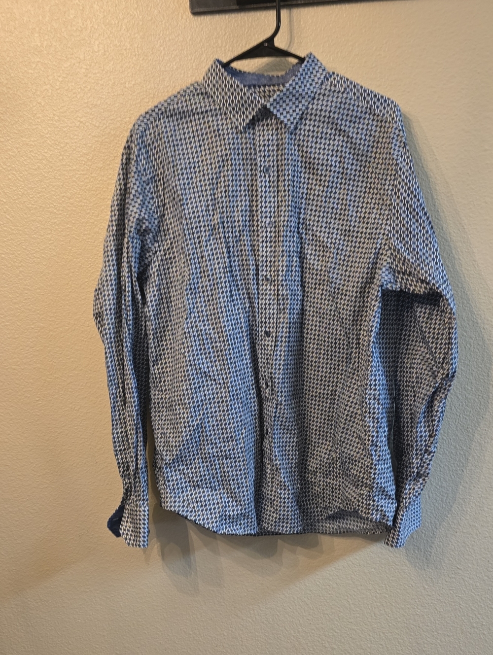 Bugatchi Blue and White Geometric Dress Shirt